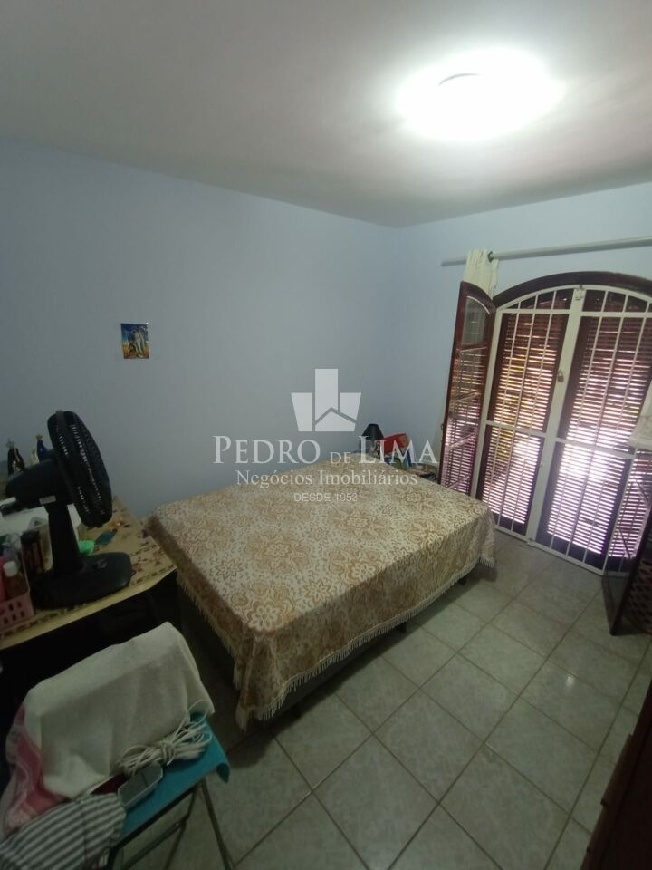 Sobrado frontal no Ermelino Matarazzo com 3 quartos e 1 vaga