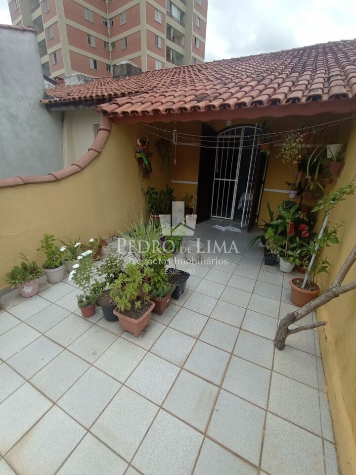 Sobrado frontal no Ermelino Matarazzo com 3 quartos e 1 vaga