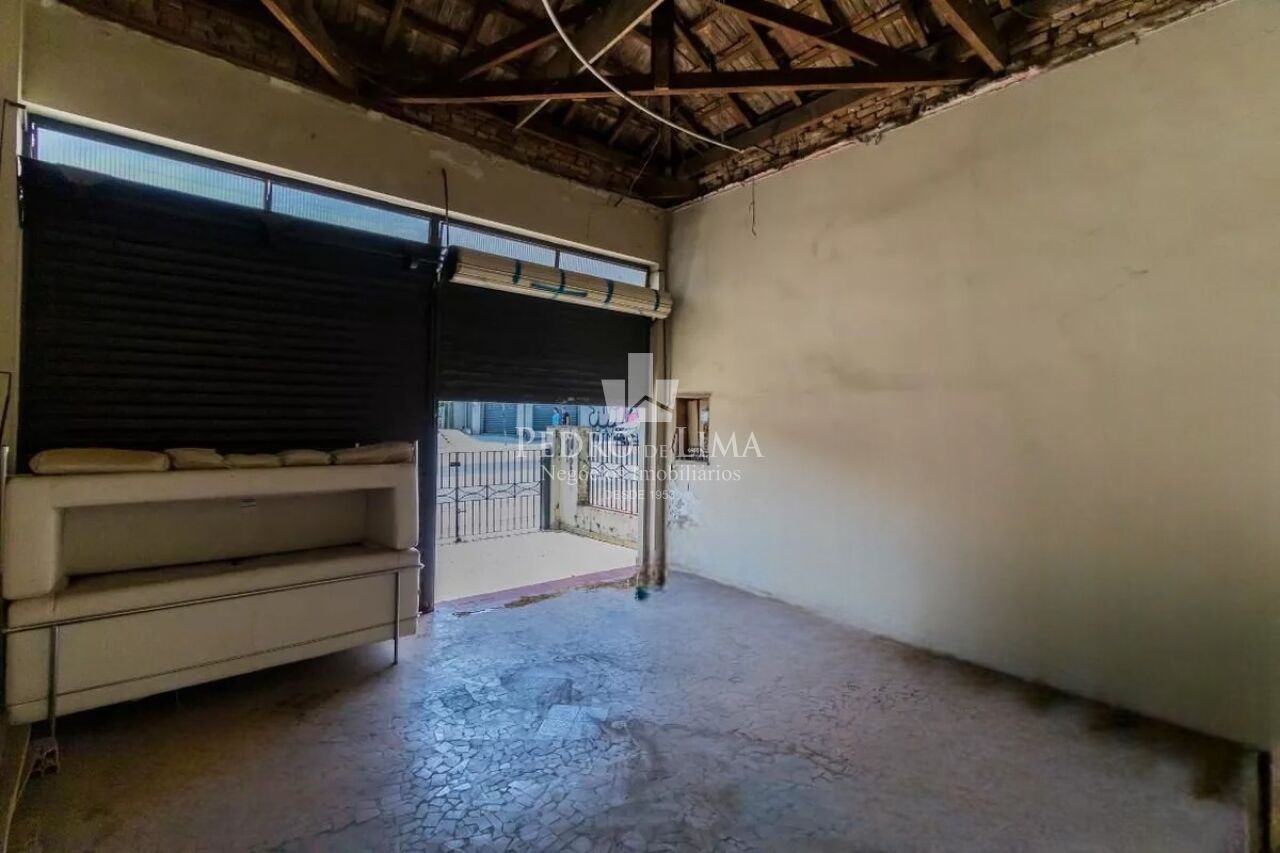  Sobrado com 250 m², 4 dormitórios e 4 vagas no Cangaíba