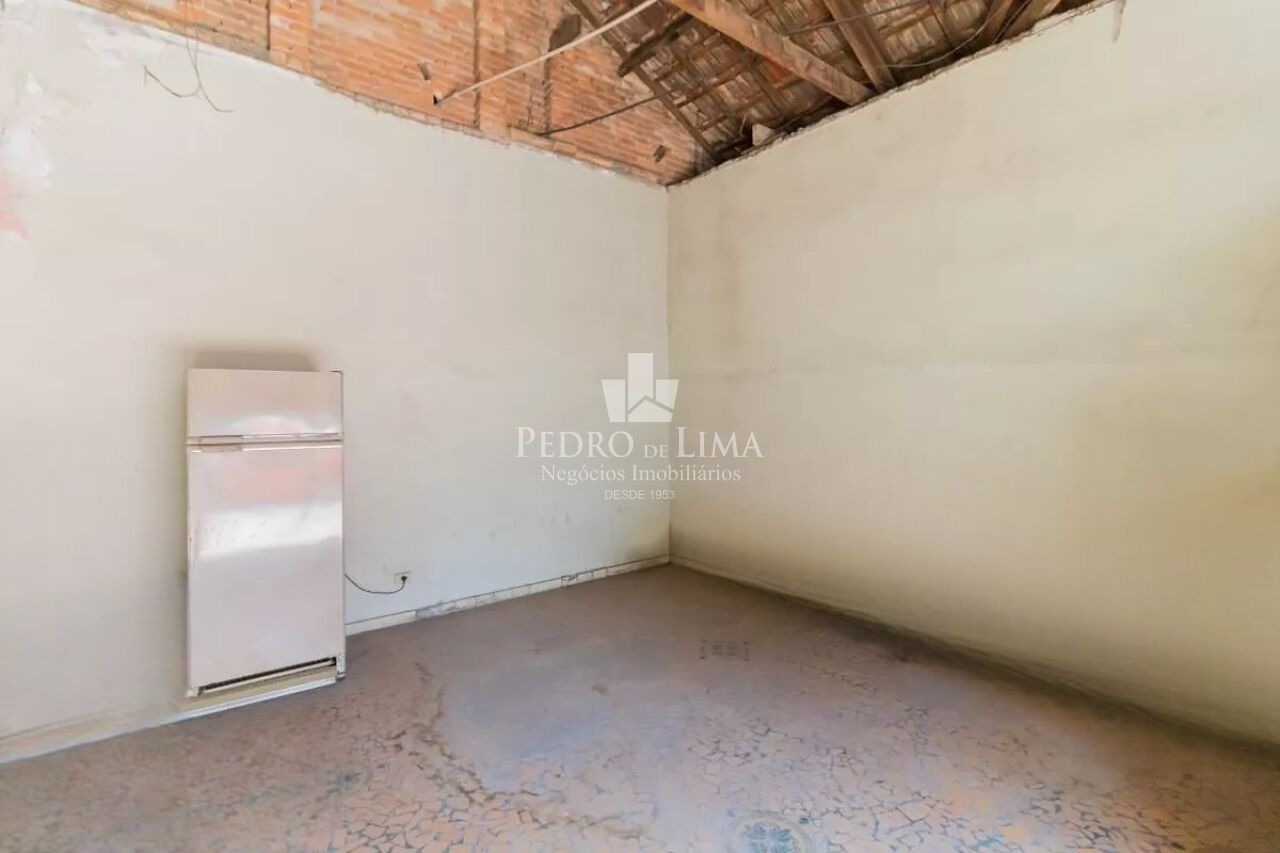  Sobrado com 250 m², 4 dormitórios e 4 vagas no Cangaíba