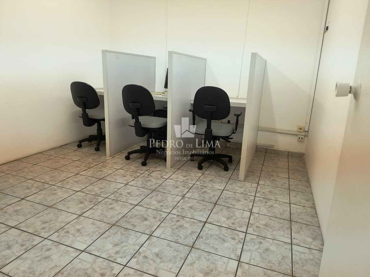 Prédio Comercial 3 andares 700m² na Vila Matilde