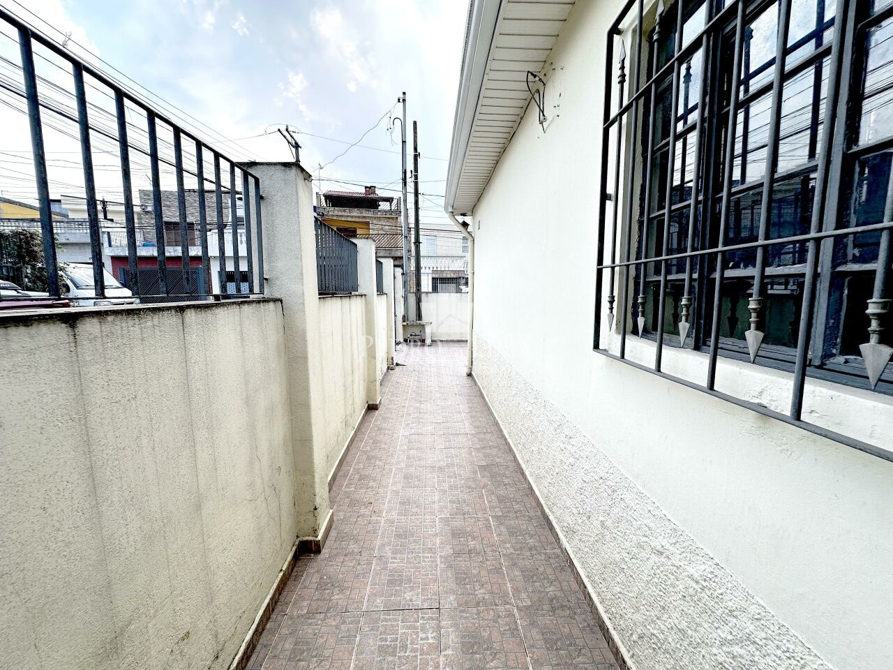 Casa térrea à venda, localizada no bairro Vila Marieta - Zona Leste