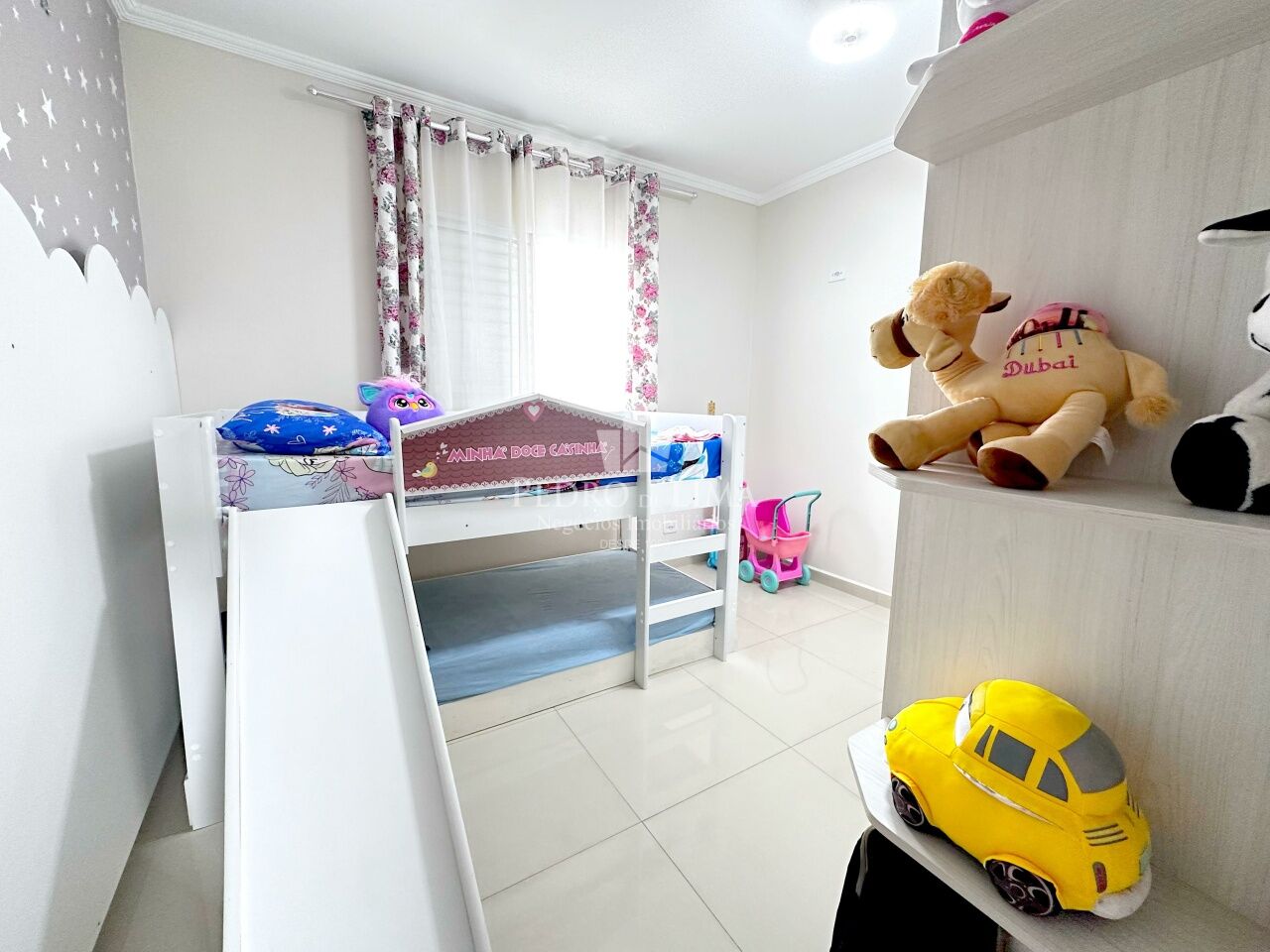 Sobrado frontal à venda, com todos os móveis e eletrodomésticos, Vila Salete - Penha