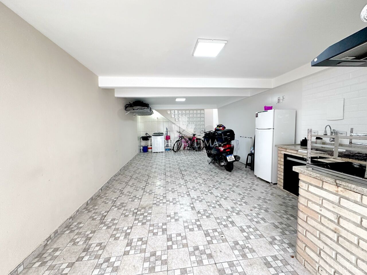 Sobrado frontal à venda, com todos os móveis e eletrodomésticos, Vila Salete - Penha