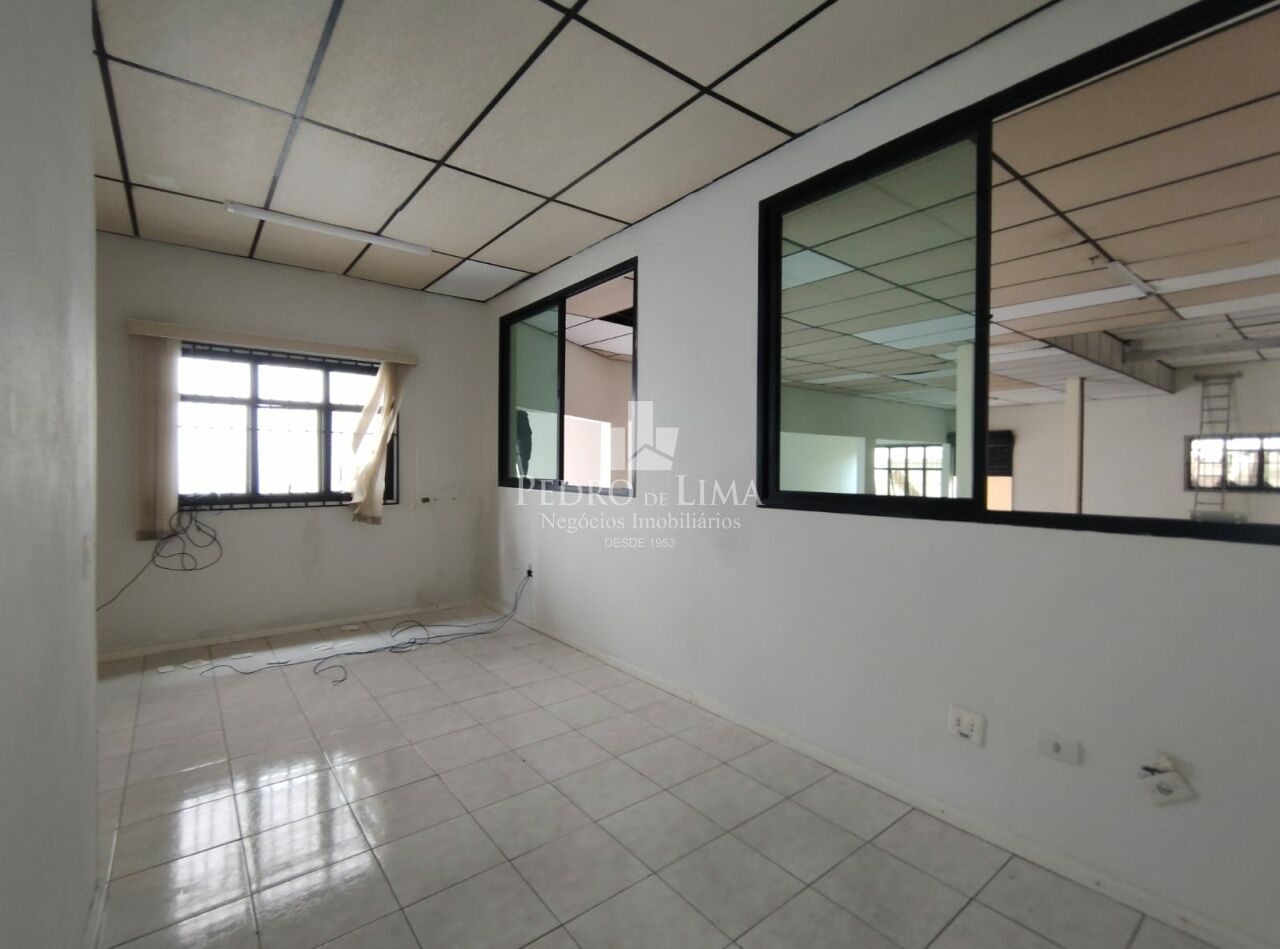 imagem do imovel Galpão Comercial na Região da Penha ref: PE44453
