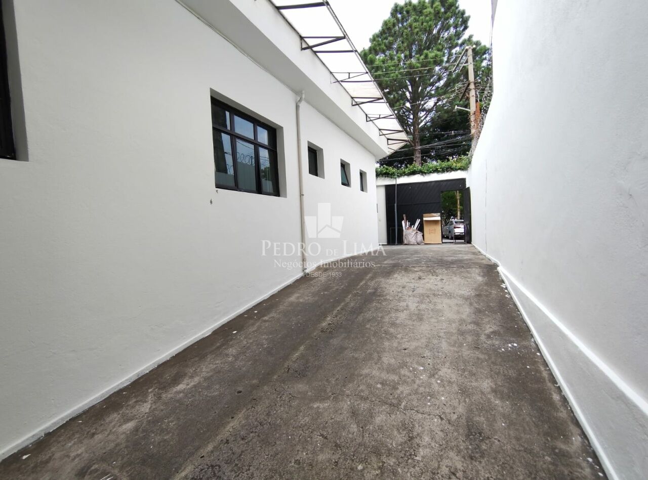 Galpão Comercial na Região da Penha
