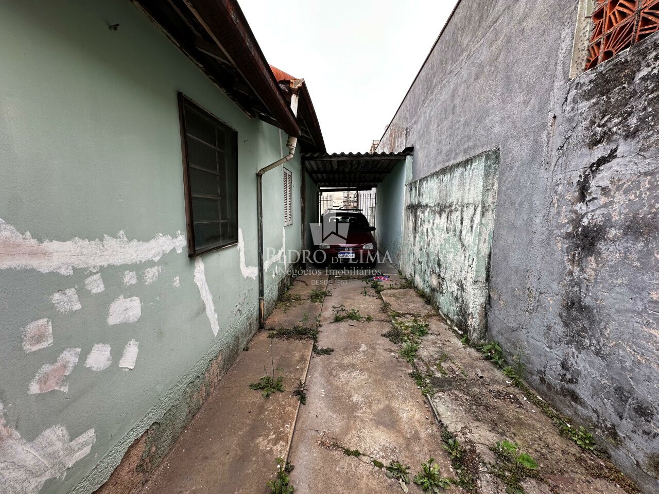 Casa térrea, são 2 casas no mesmo tereno, 10x27.5  localizado no Cangaiba 