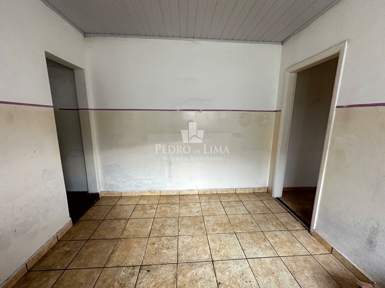 Casa térrea, são 2 casas no mesmo tereno, 10x27.5  localizado no Cangaiba 