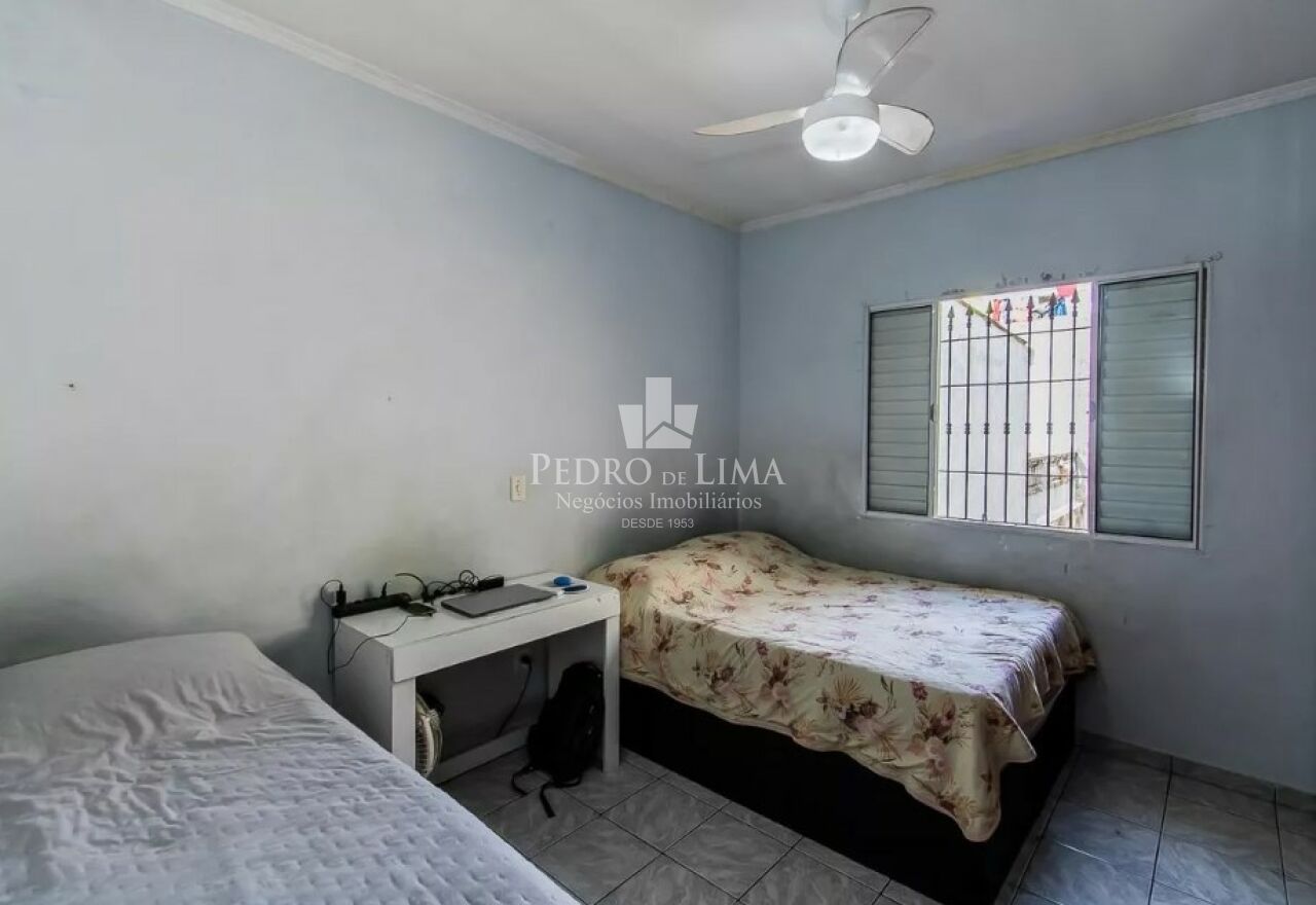 Sobrado frontal 2 quartos, edícula e 1 vaga coberta, bairro Ponte Rasa - Zona Leste