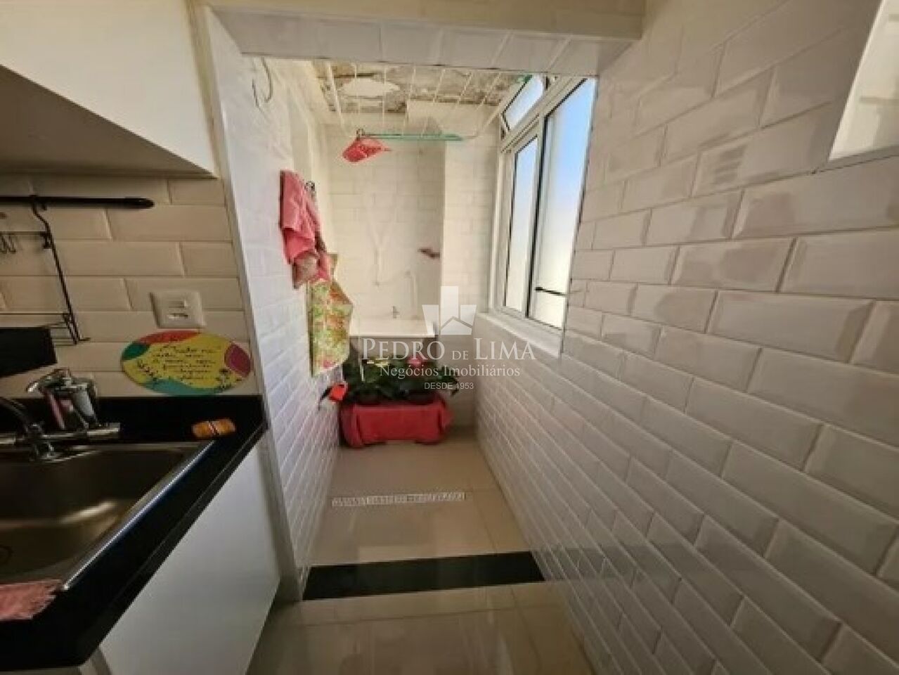 imagem do imovel Apartamento à venda, 1 dormitório grande,  500 metros do Metrô República - Santa Cecília ref: PE44472