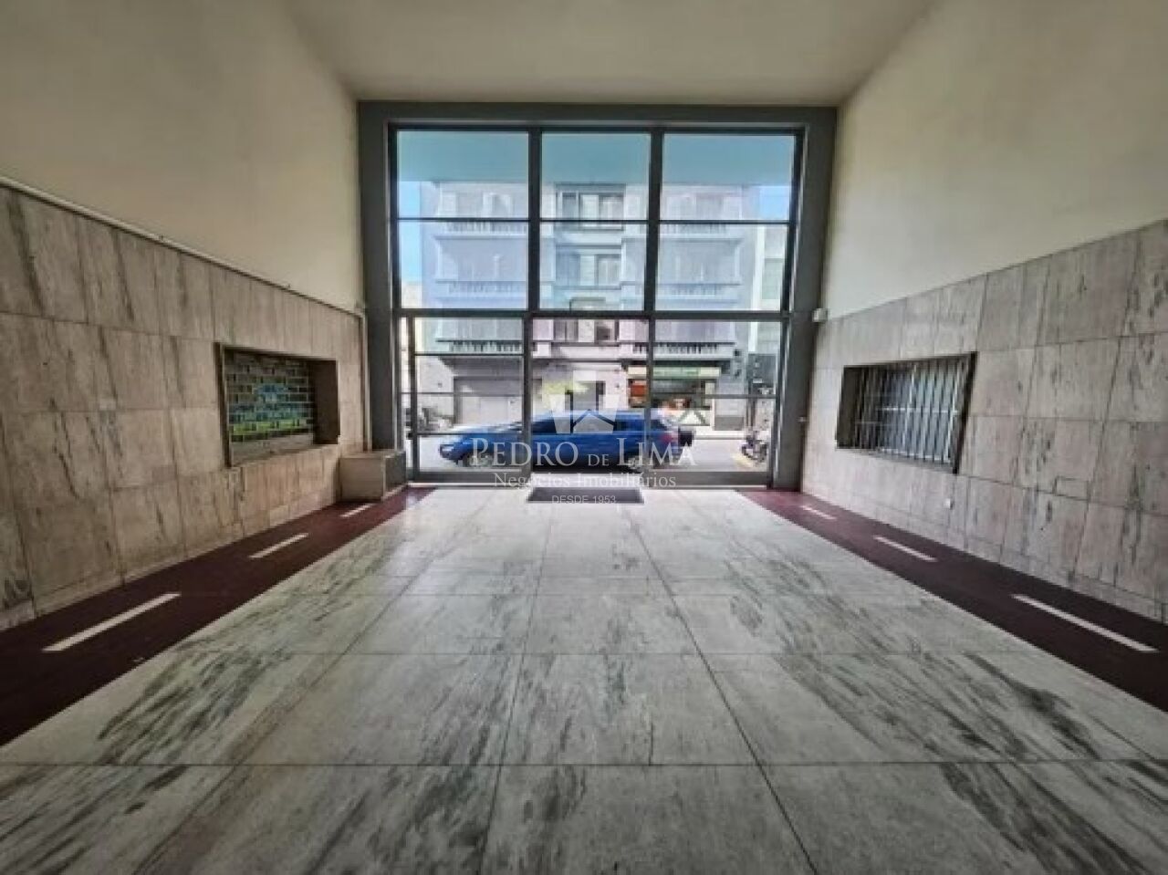 Apartamento à venda, 1 dormitório grande, 500 metros do Metrô República - Santa Cecília