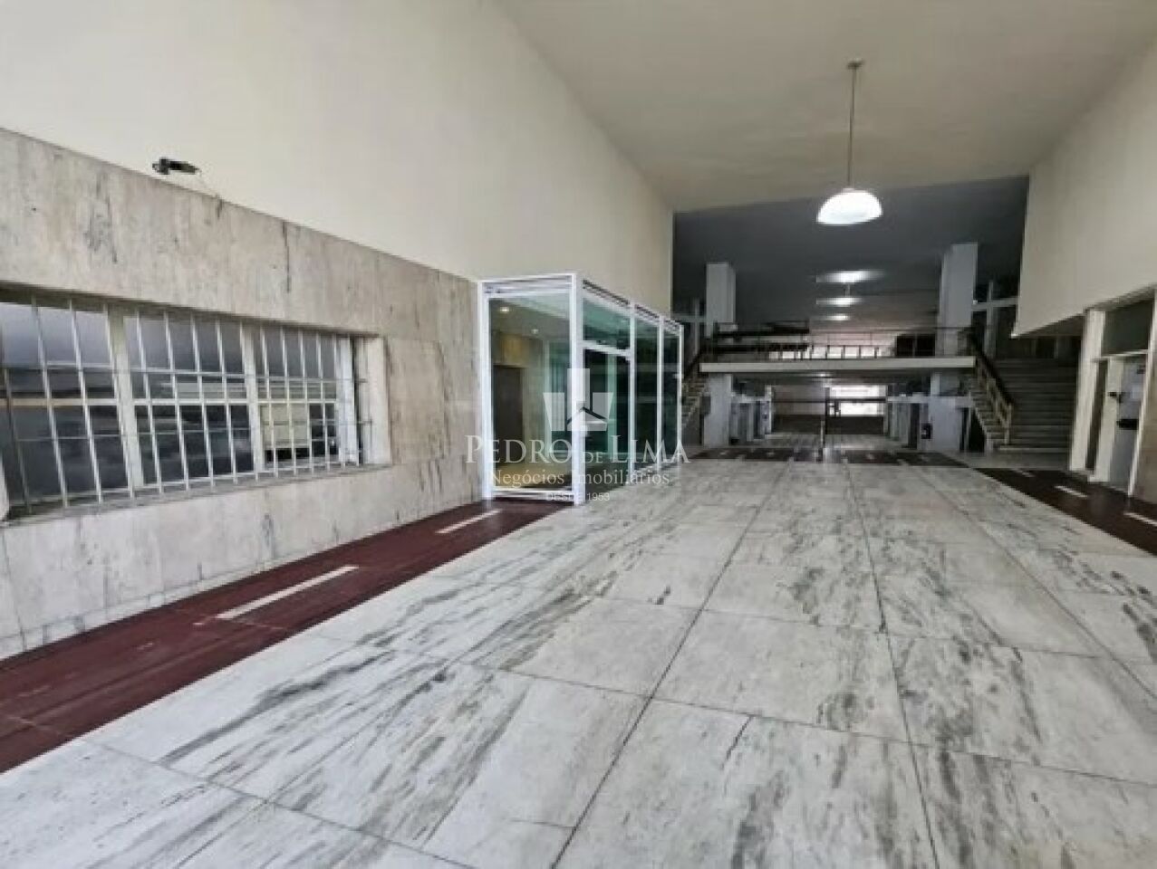 Apartamento à venda, 1 dormitório grande, 500 metros do Metrô República - Santa Cecília