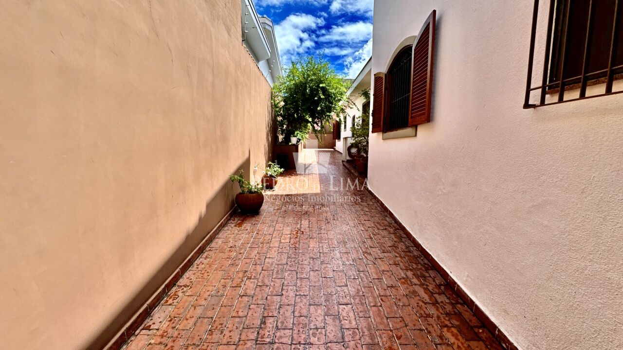 Casa Assobradada na Penha