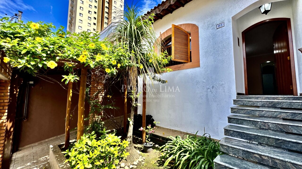Casa Assobradada na Penha