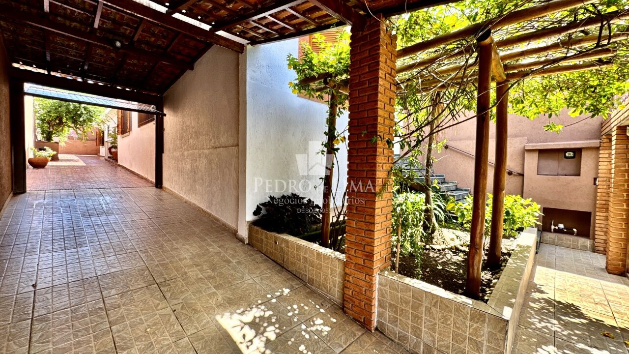 Casa Assobradada na Penha