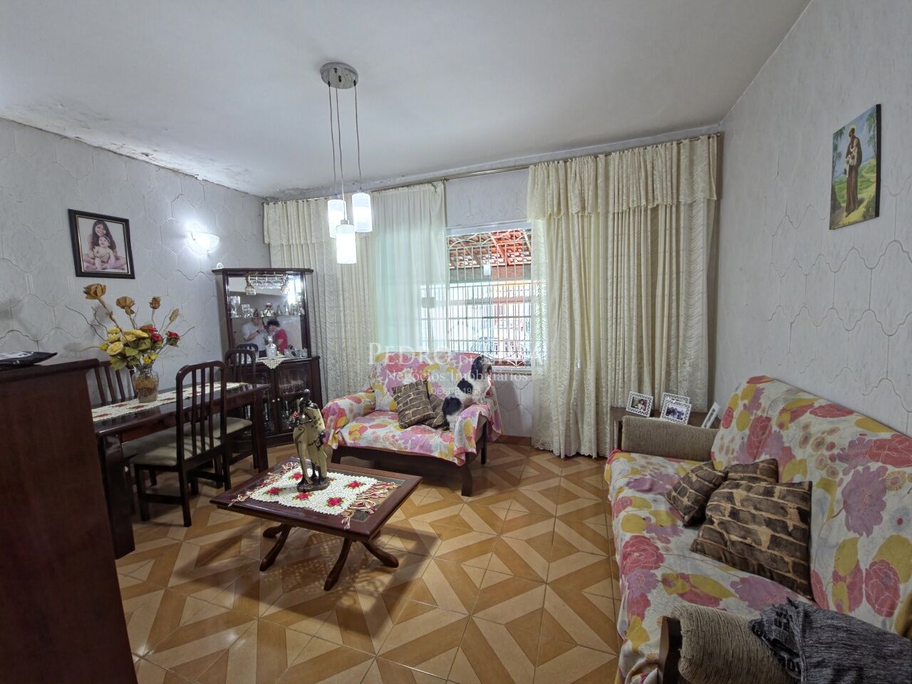 imagem do imovel Sobrado com 4 dormitórios, 3 vagas e 160 m² na Penha. ref: PE44478