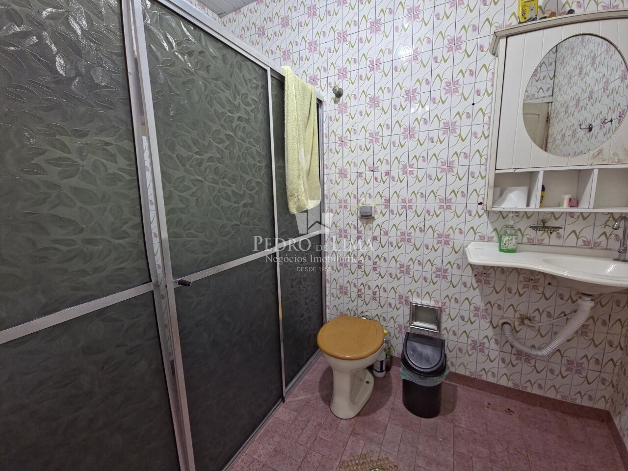 Sobrado com 4 dormitórios, 3 vagas e 160 m² na Penha.