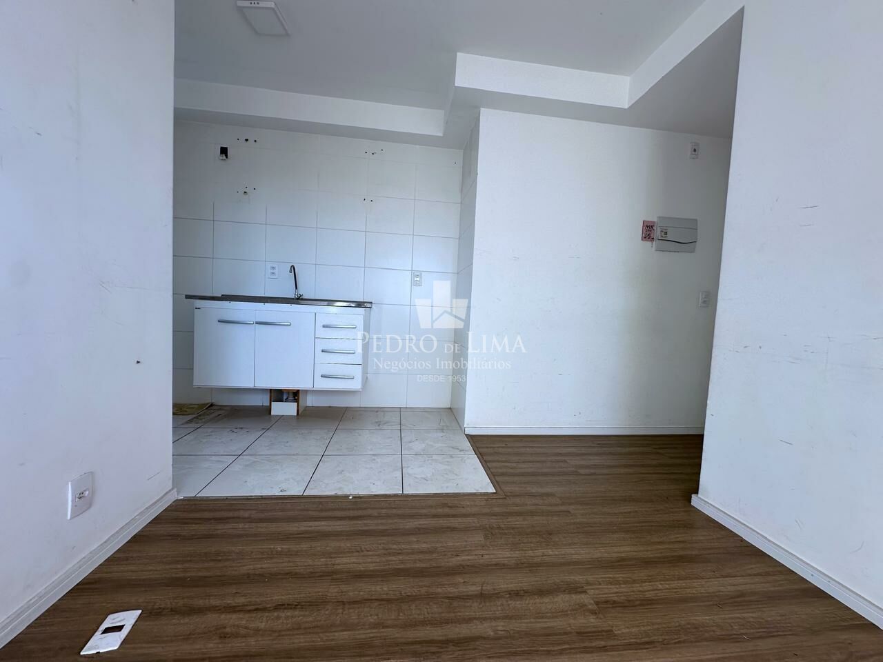 Apartamento 2 dormitórios, andar alto e sem vaga, próximo ao Tiquatira - Cangaíba