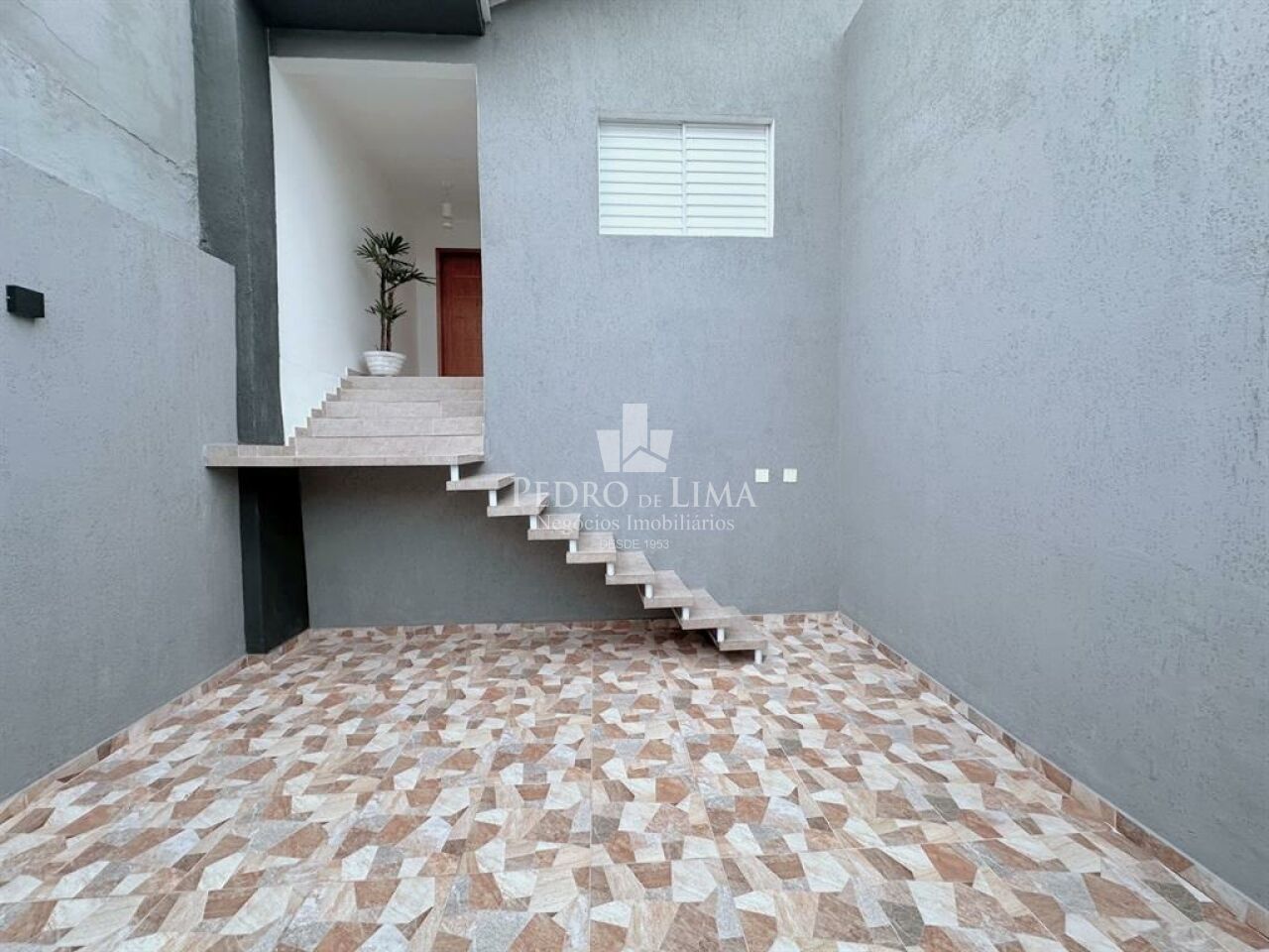 Casa 2 dormitórios e 2 vagas no Ermelino Matarazzo