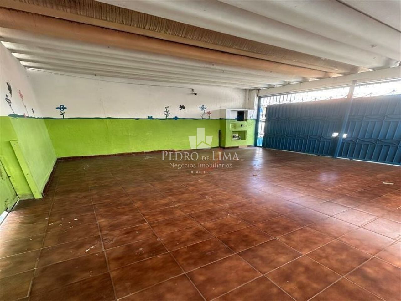 imagem do imovel Casa comercial, 230 m² de área útil, 6 salas, 4 vagas e 3 banheiros na  Ponte Rasa ref: PE44510