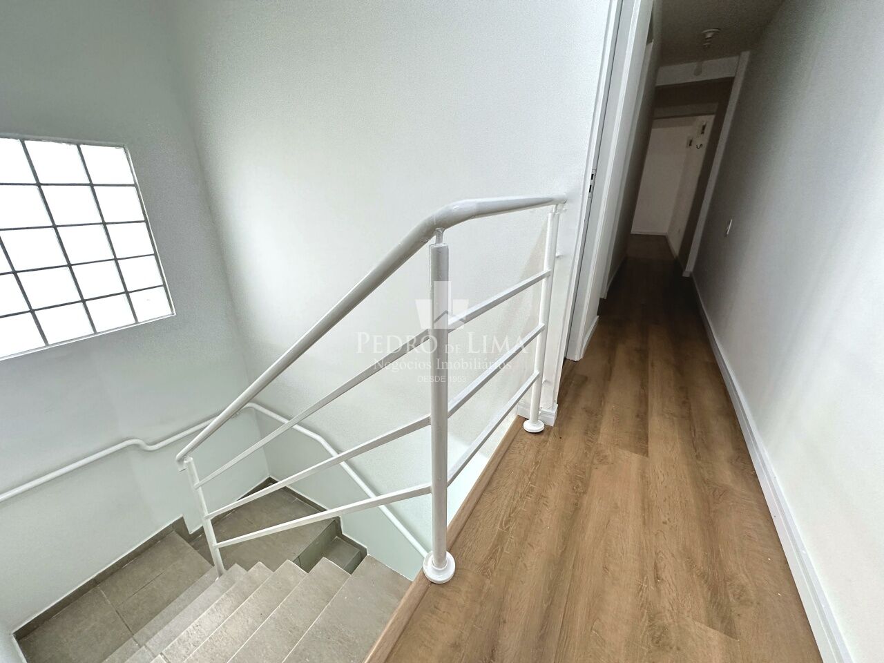 Sobrado frontal 3 dormitório sendo 1 suíte, 2 vagas e terraço no Cangaíba