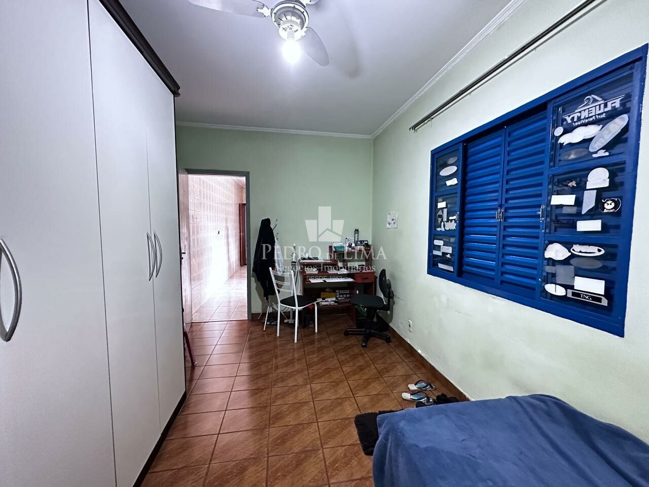 Casa assobradada com edícula, 3 dormitórios, 4 vagas e 5 banheiros no Cangaíba