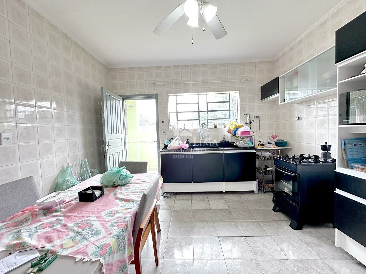 Casa assobradada com edícula, 3 dormitórios, 4 vagas e 5 banheiros no Cangaíba