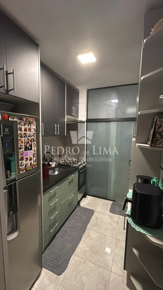 Apartamento três dormitórios e uma vaga na Cidade Lider