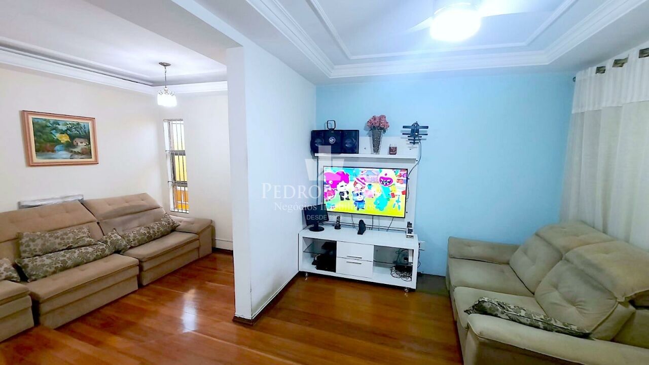 imagem do imovel Casa térrea 3 dormitórios, 2 vagas, corredor lateral e quintal no Ermelino Matarazzo ref: PE44551