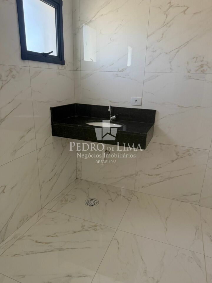 Sobrado Frontal na Penha