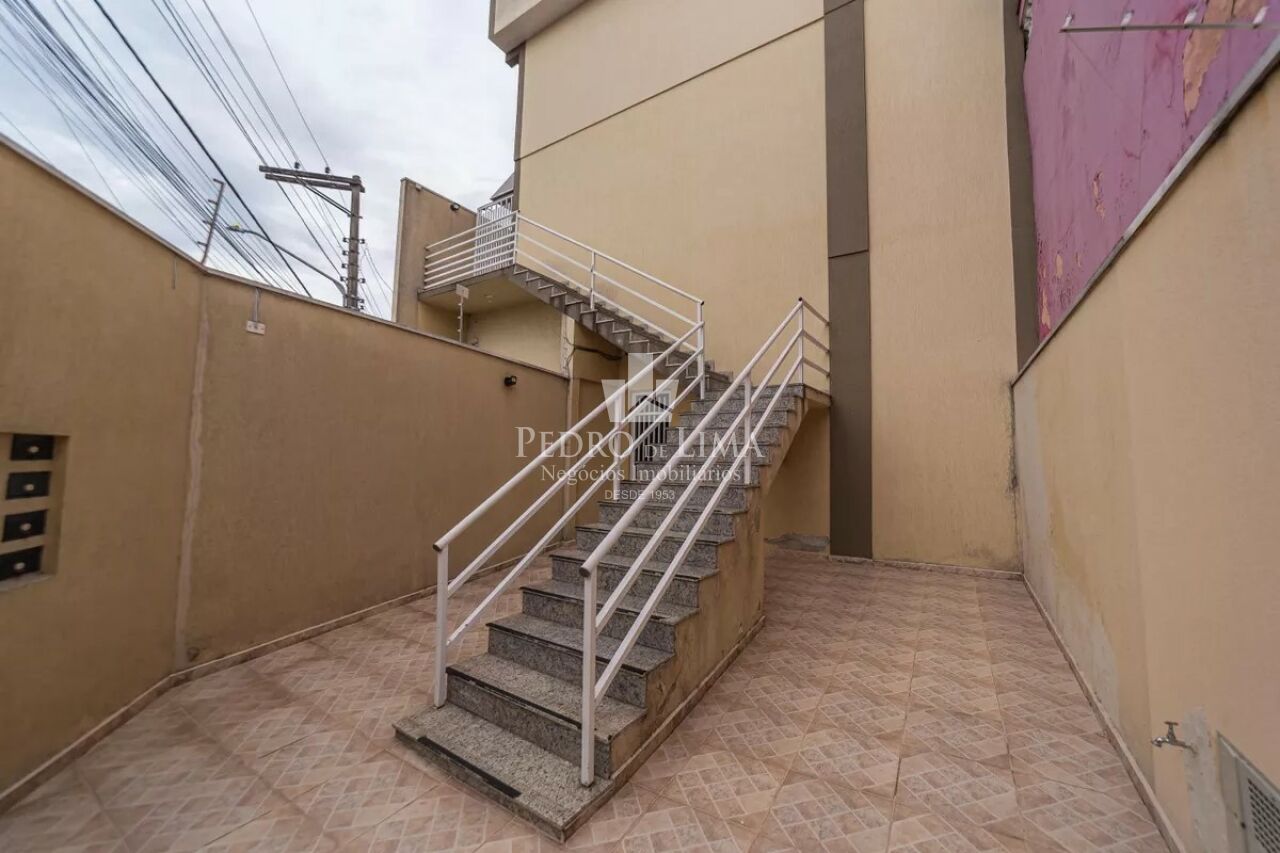 Sobrado em condomínio fechado 2 suítes, 2 vagas e 60 m² no Cangaíba.