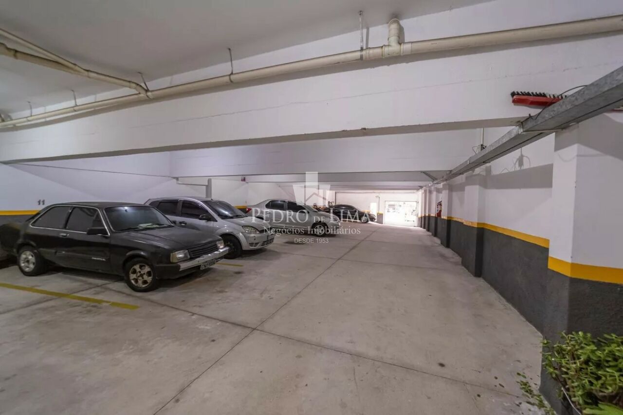 Sobrado em condomínio fechado 2 suítes, 2 vagas e 60 m² no Cangaíba.