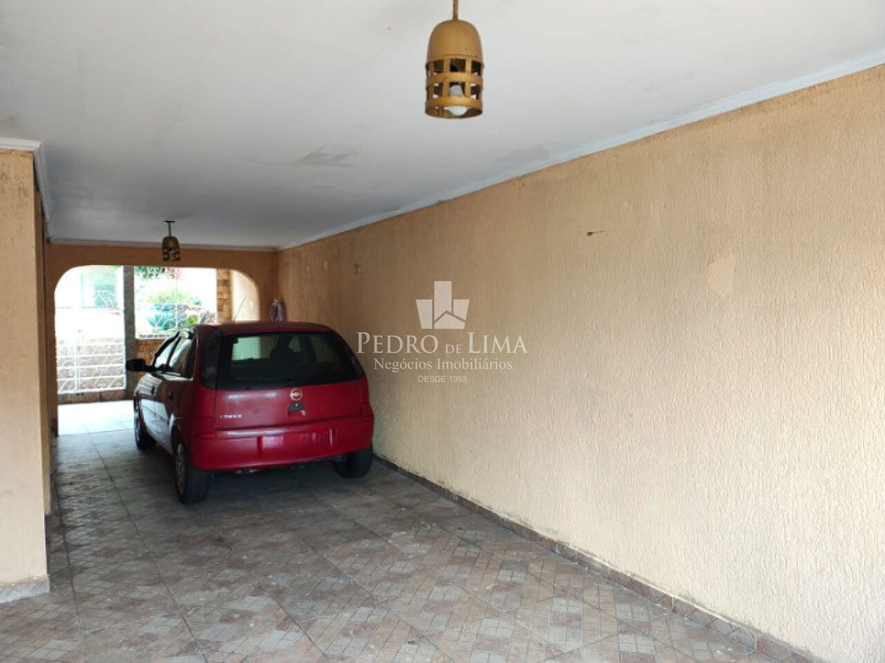Sobrado frontal  na região Ponte Rasa