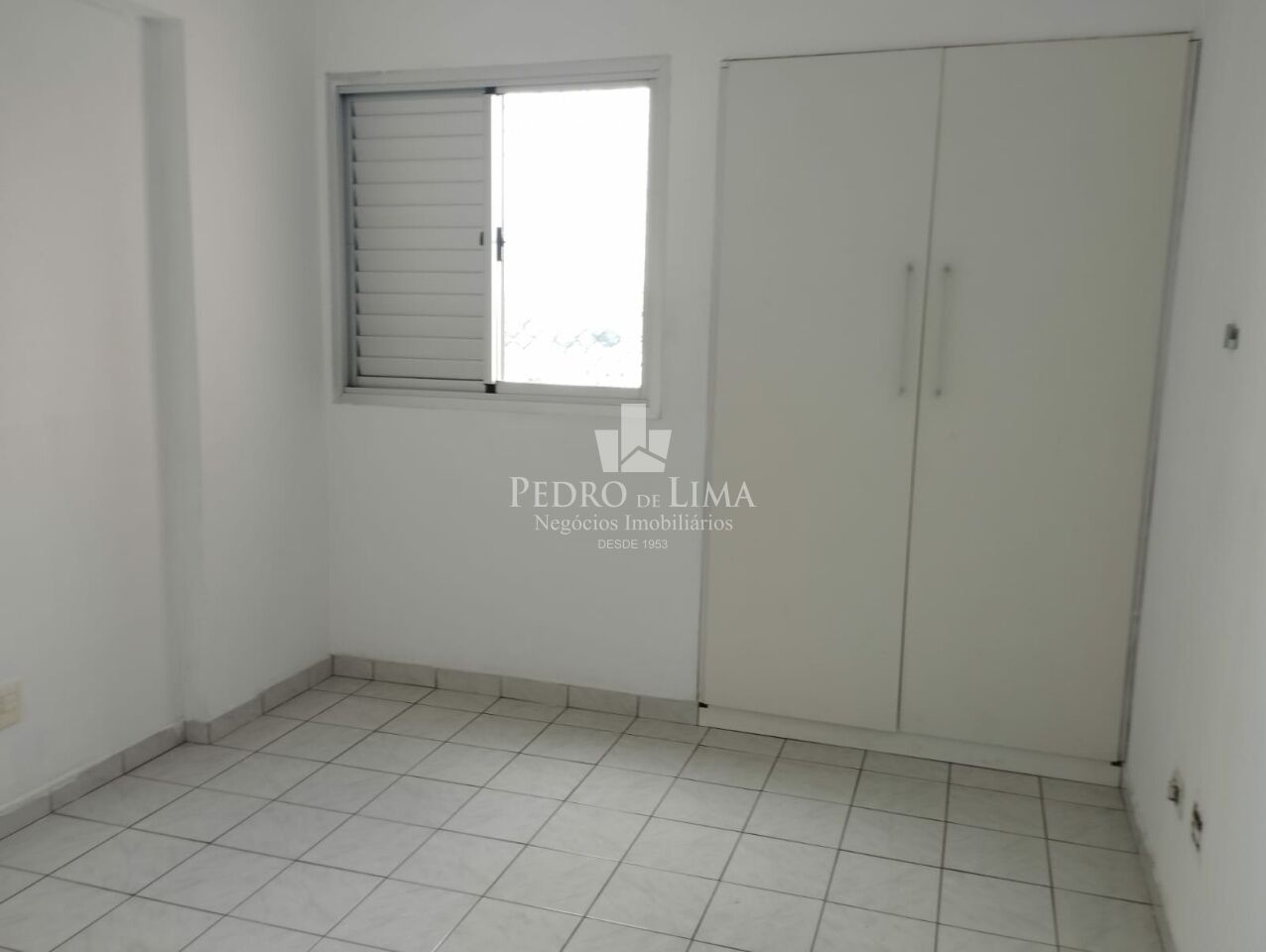 Apartamento com 2 dormitórios proximo ao metrô Penha