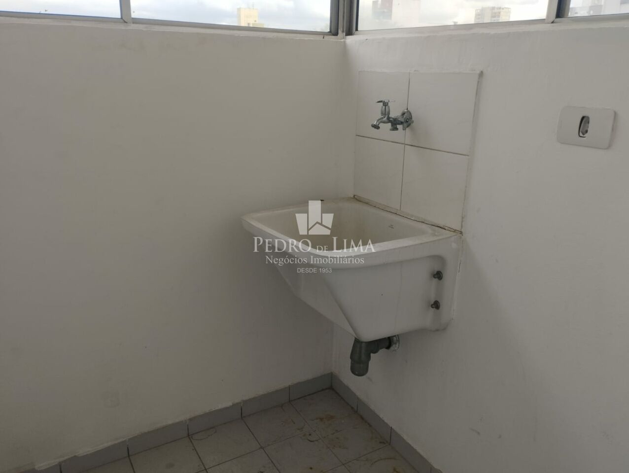 Apartamento com 2 dormitórios proximo ao metrô Penha