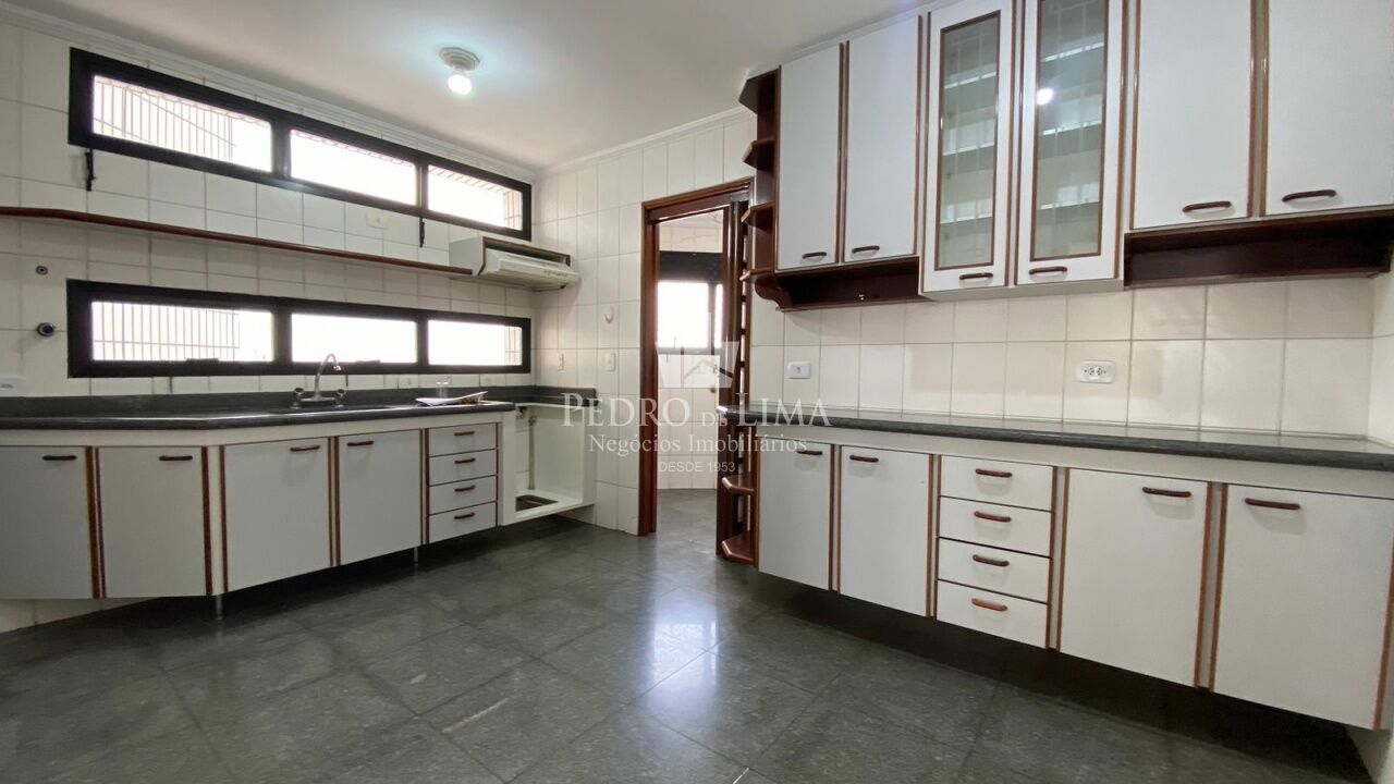 Apartamento pronto para morar, ótima  localização na Penha
