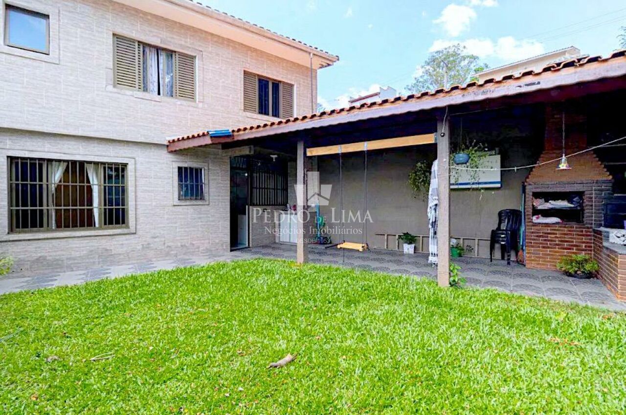 imagem do imovel Sobrado frontal 3 quartos (1 suíte), 2 vagas e quintal com gramado, Ermelino Matarazzo ref: PE44614