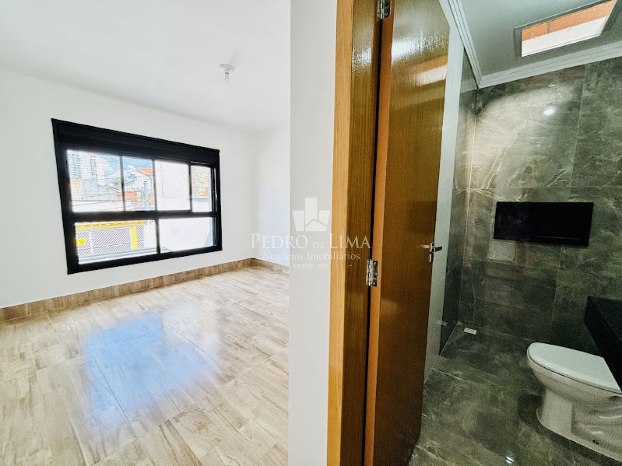 Sobrado 3 quartos e 2 vagas na Penha