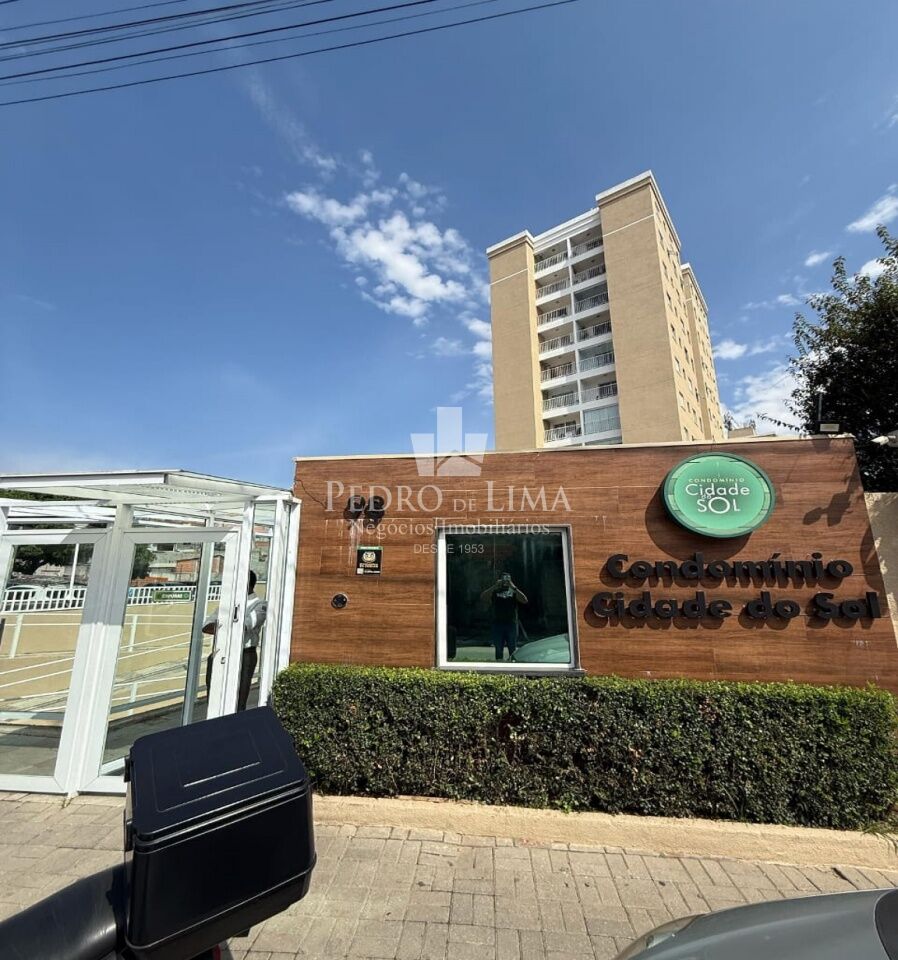 Apartamento 2 dormitórios e 1 vaga no Parque Savoi City