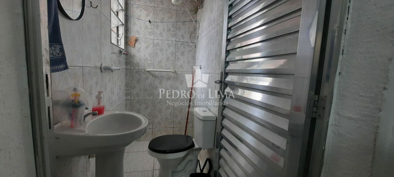 Sobrado frontal, 3 Quartos, 2 Vagas e edicula na Penha