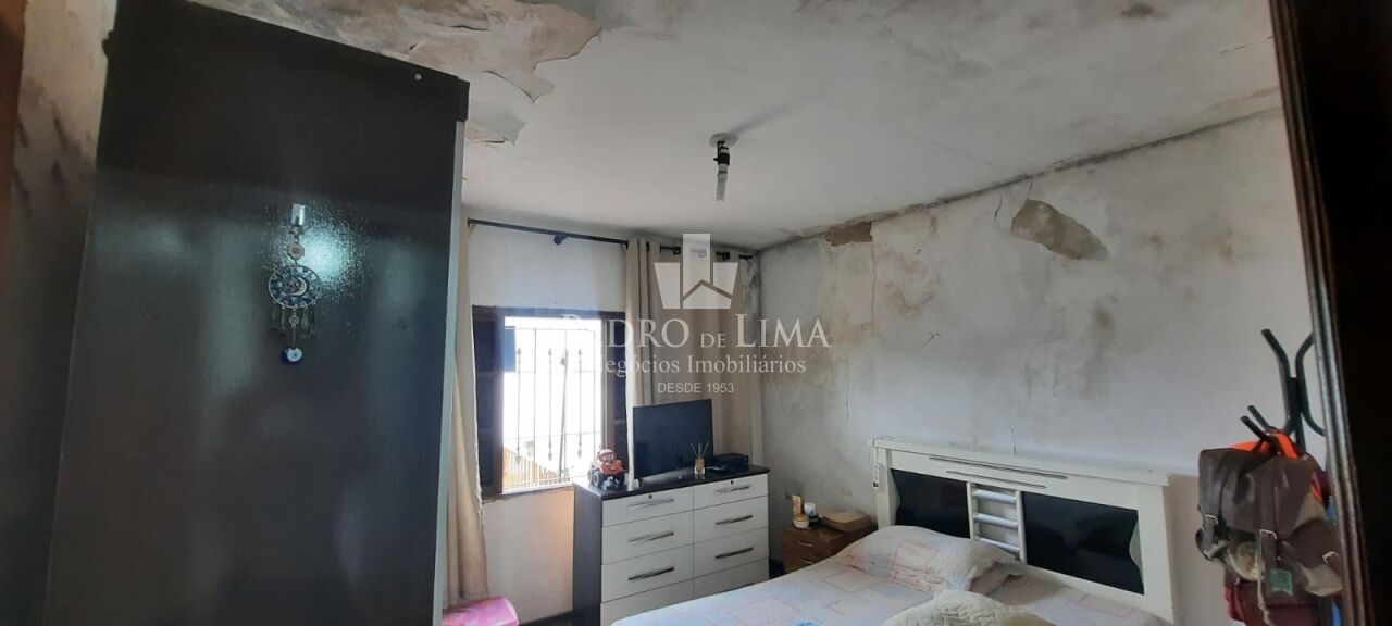 Sobrado frontal, 3 Quartos, 2 Vagas e edicula na Penha