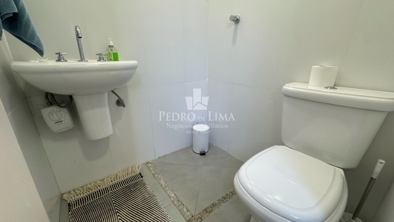 Sobrado frontal na Penha de França