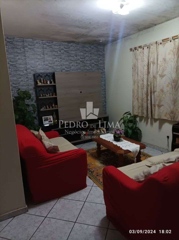 imagem do imovel Casa térrea dois dormitórios e três vagas na Vila Jacui ref: PE44638