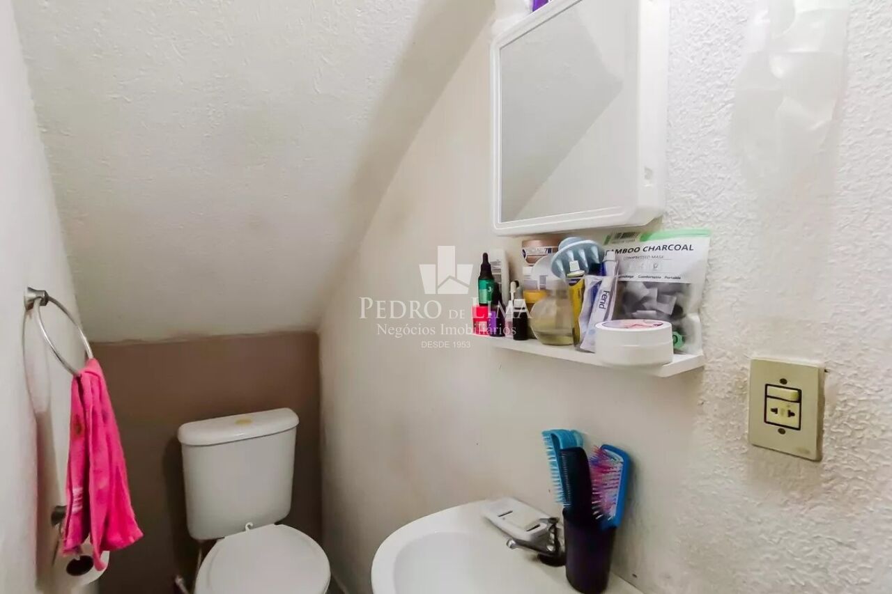Sobrado em condomínio 2 Dormitórios e 1 Vaga no Cangaíba.