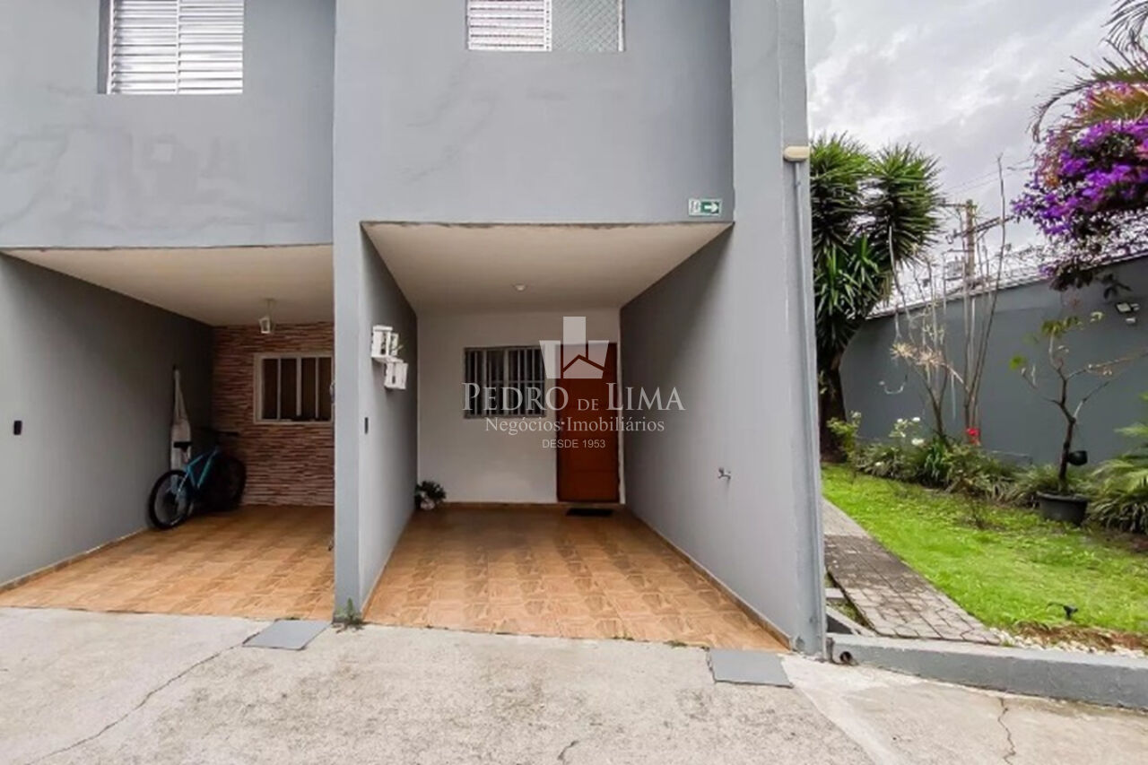 Sobrado em condomínio 2 Dormitórios e 1 Vaga no Cangaíba.