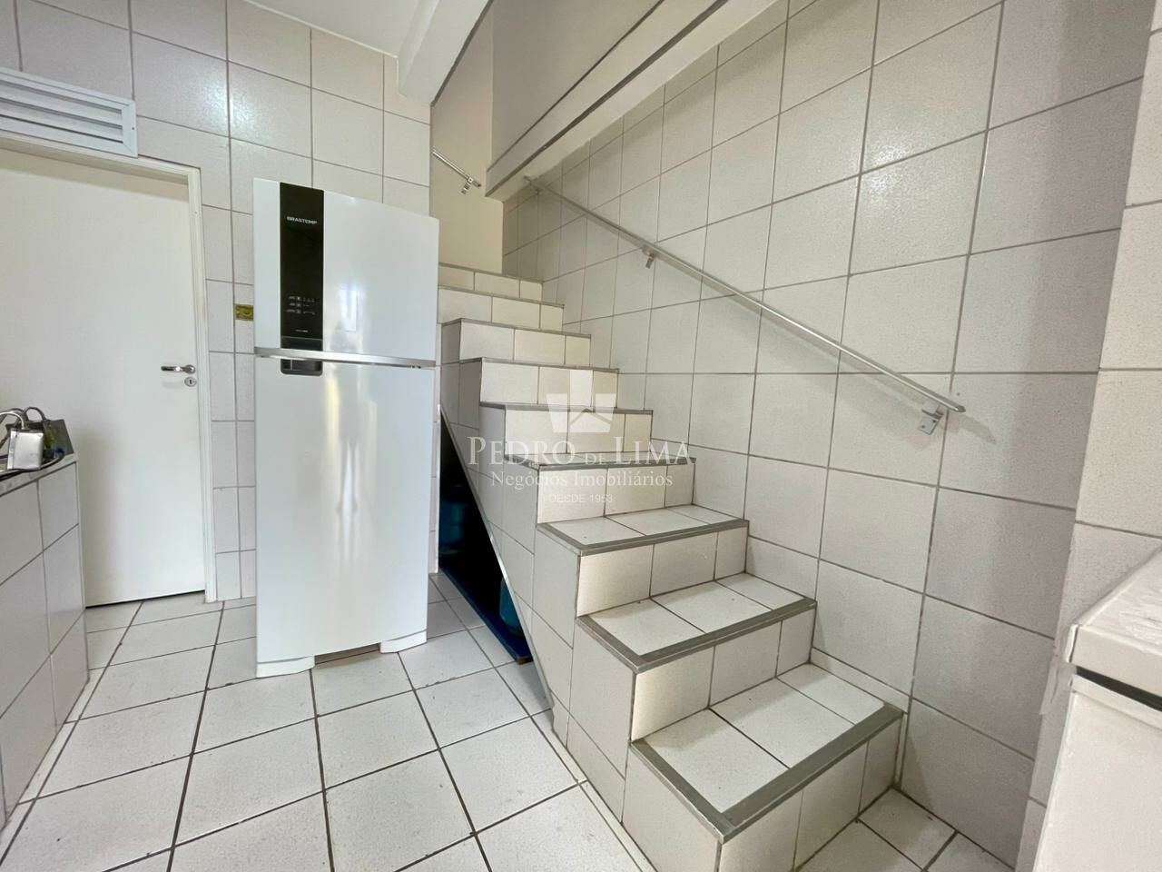 Casa térrea com edícula, ideal para moradia e comércio, 248 m² na Penha