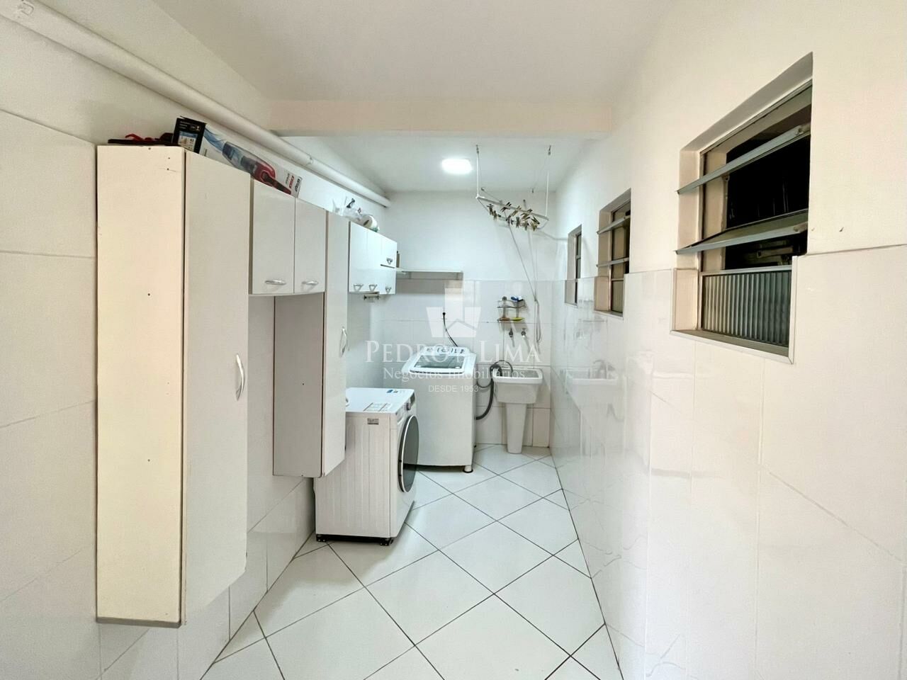 Casa térrea com edícula, ideal para moradia e comércio, 248 m² na Penha