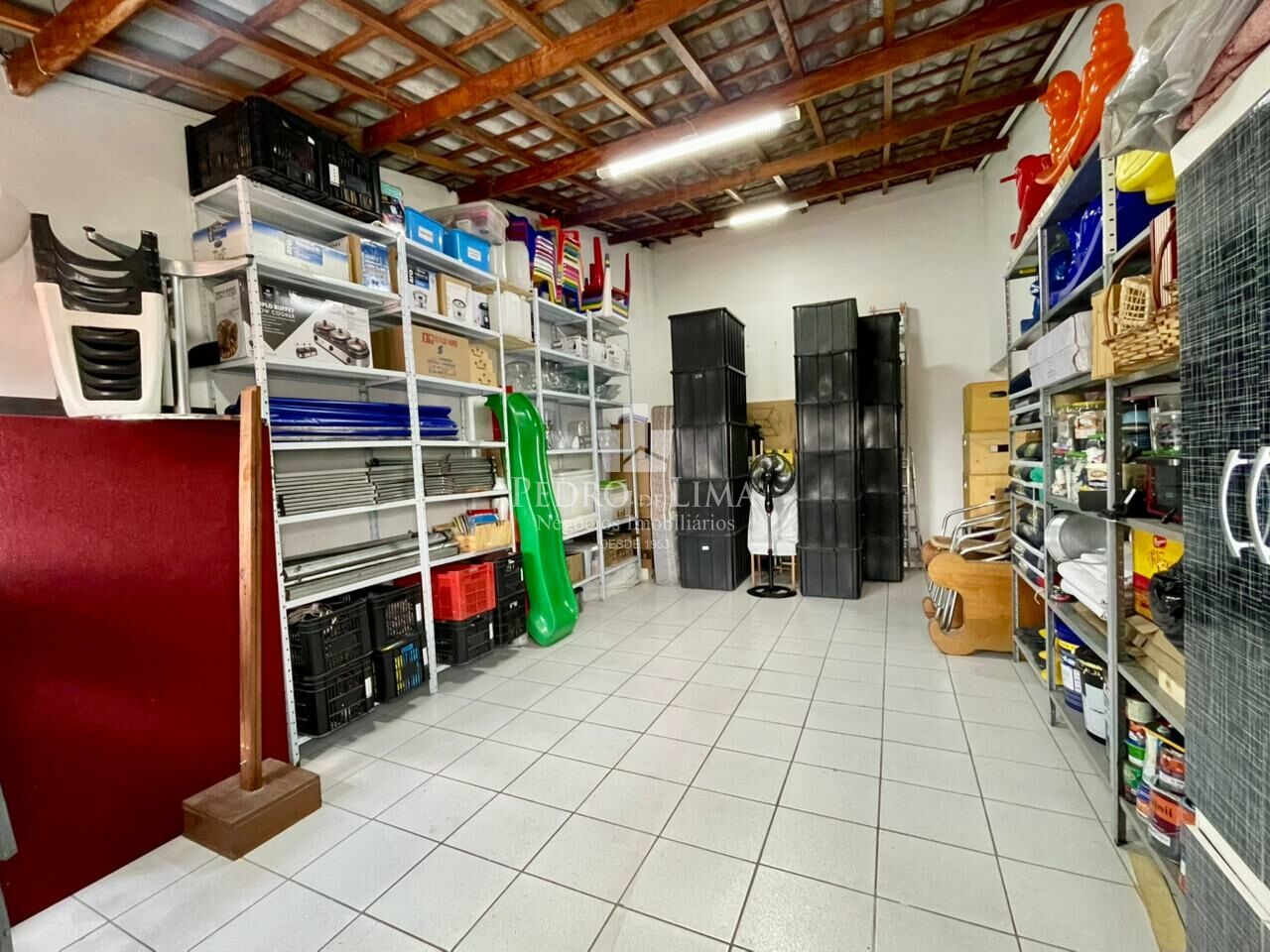 Casa térrea com edícula, ideal para moradia e comércio, 248 m² na Penha