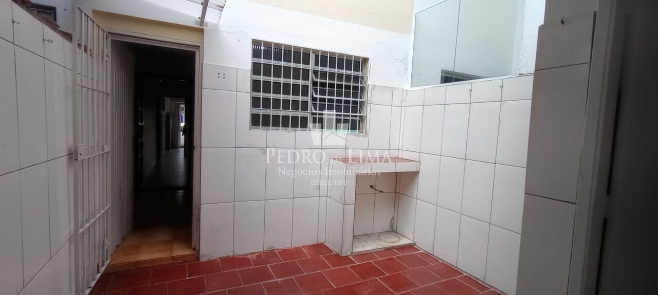 Sobrado frontal na Penha.