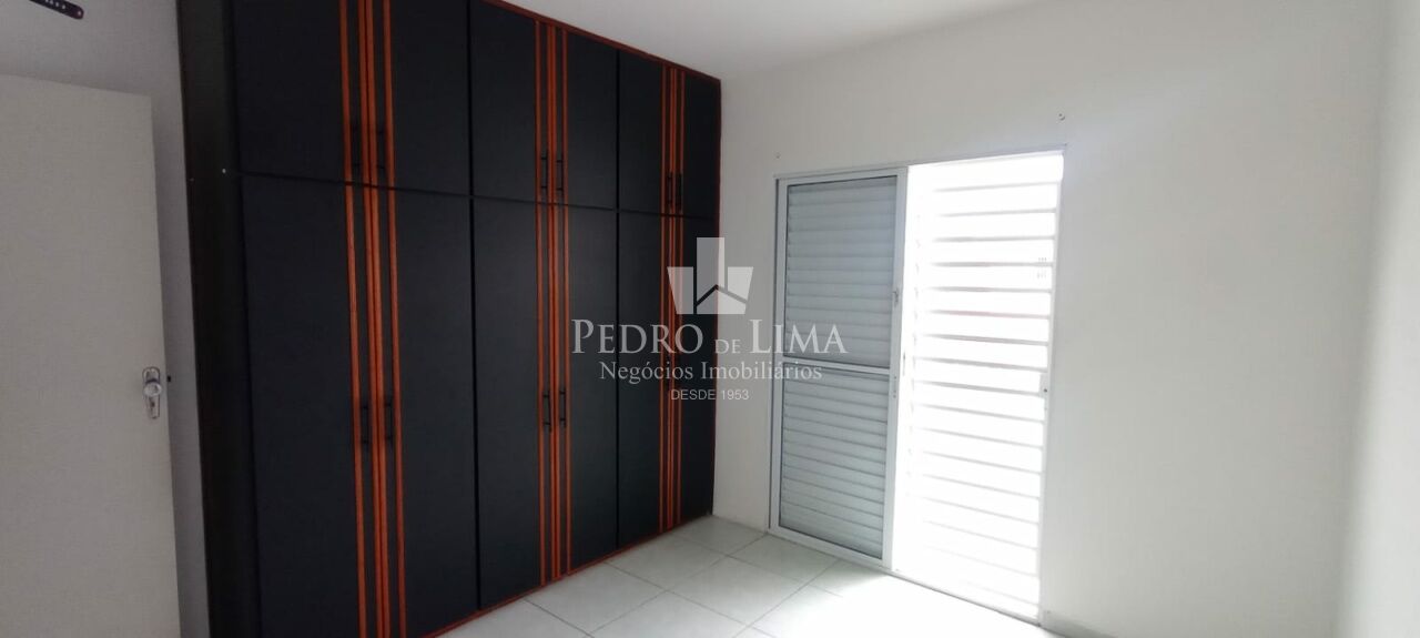 Sobrado frontal na Penha.